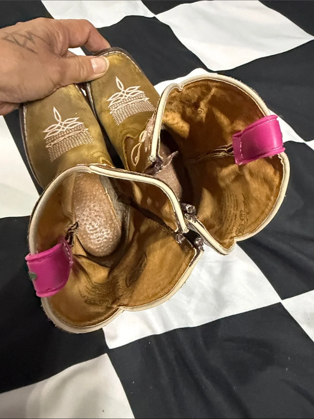 Girls' Tan Western Pull-On Boots with Pink Embroidery